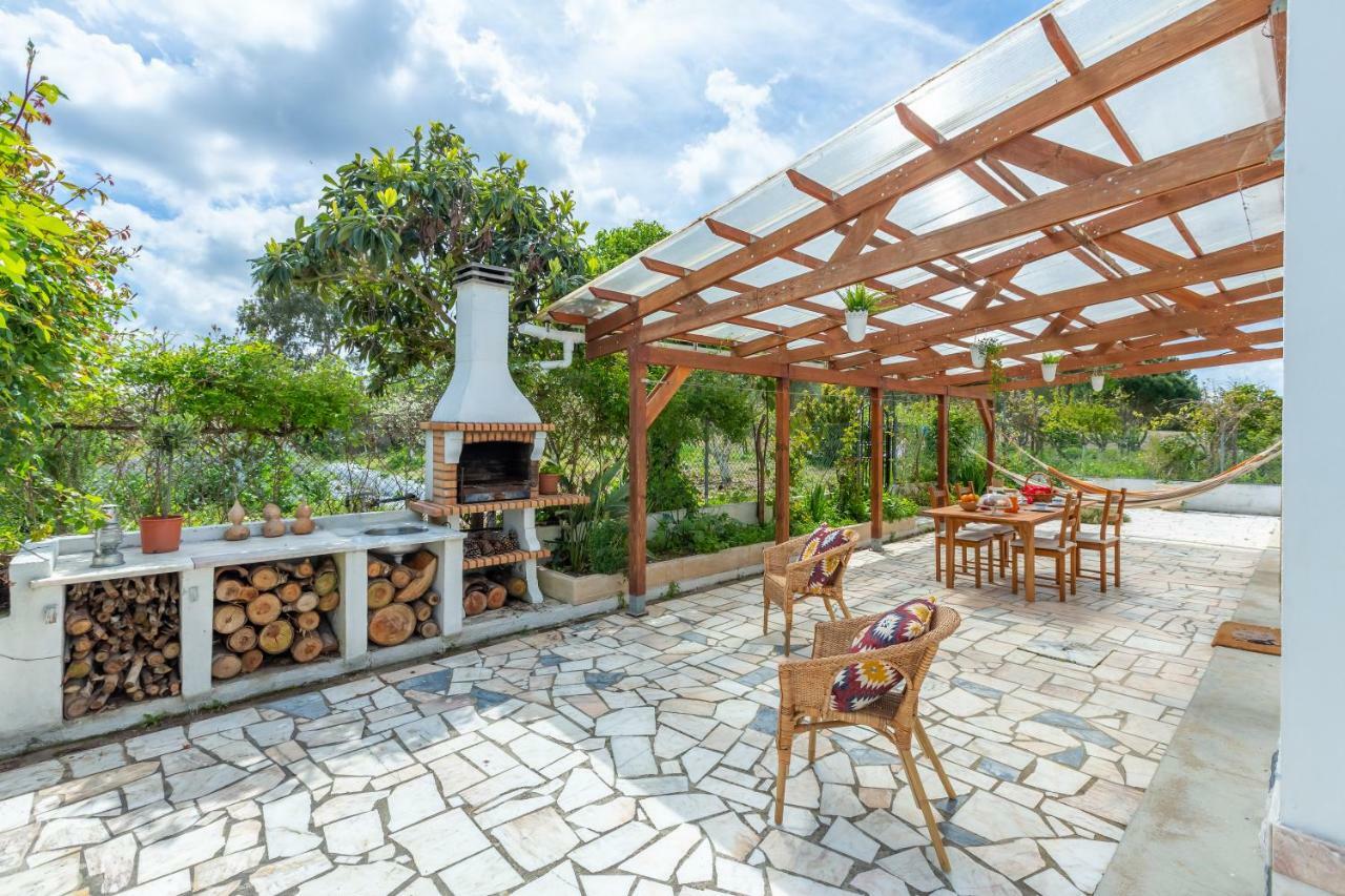 Chitaka'S Organic Farmhouse In Ribatejo Santo Estevao  Exterior photo
